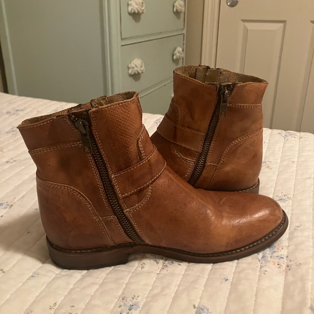 Bed Stu Cognac Leather Ankle Boot with Brass Buckle - Picture 5 of 13